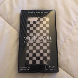 Wildflower iPhone 6/7/8 plus checkered case